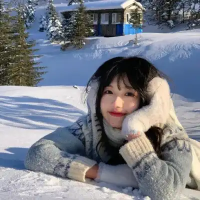 靳高妍